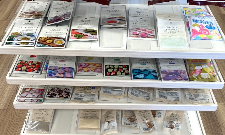 パウダー、バニラエッセンスなど