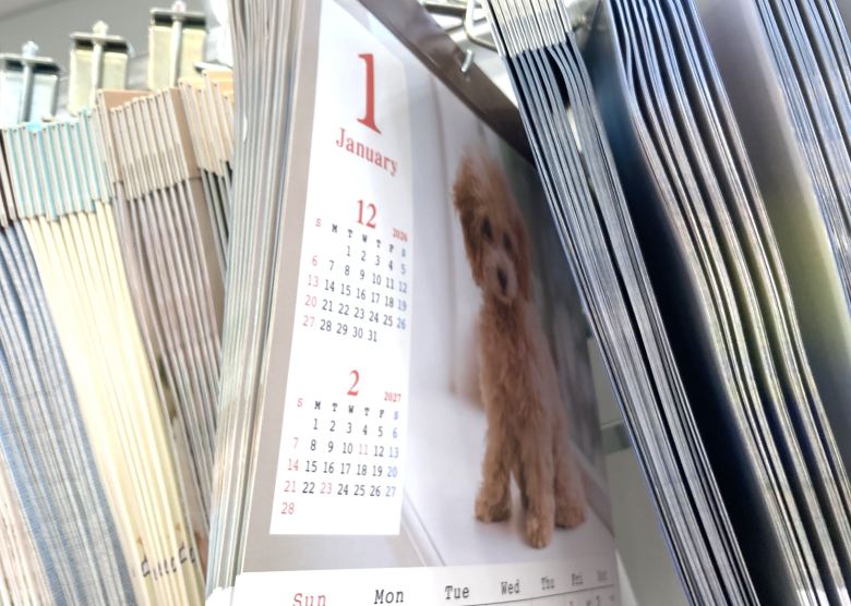 犬カレンダー壁掛け