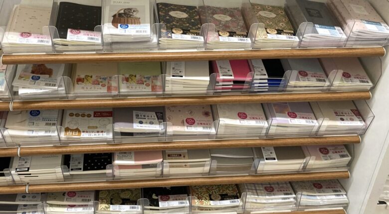 セリアカレンダー売り場2