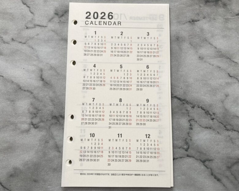 ダイソー手帳リフィル2026年版ウィークリーカレンダー