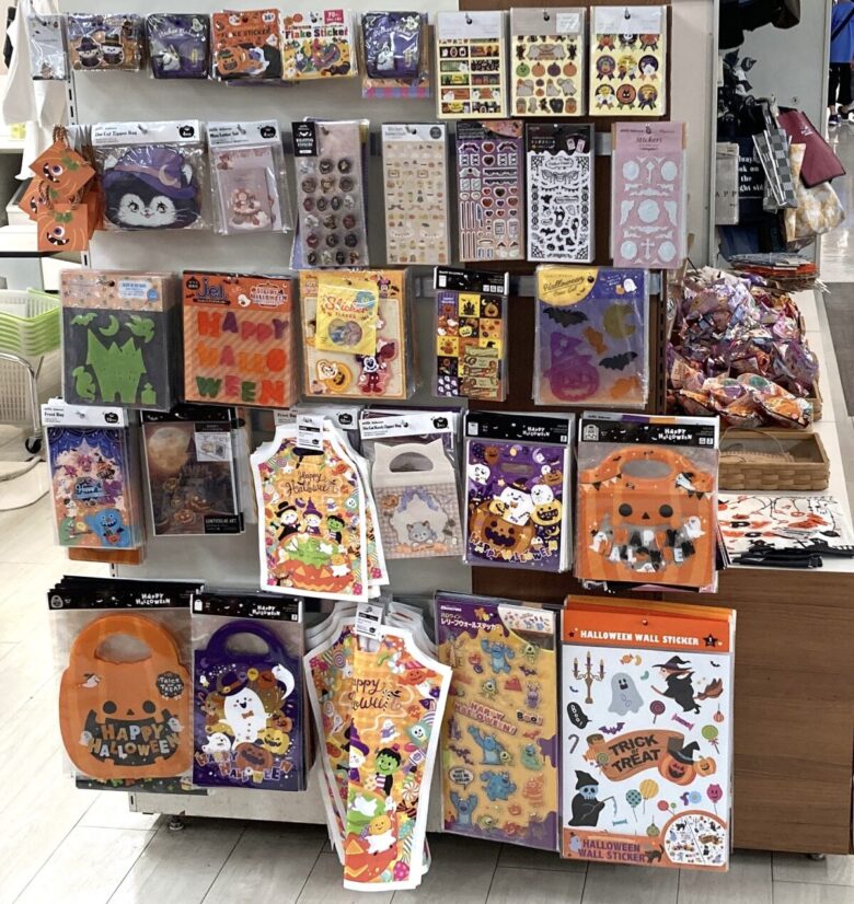 ハロウィン用袋、シールなど