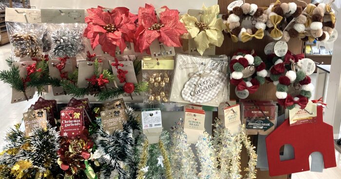 クリスマス飾り、リース